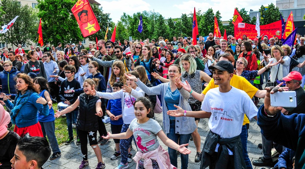 Auf Hochtouren: Ein Fest der internationalen Solidarität // PM